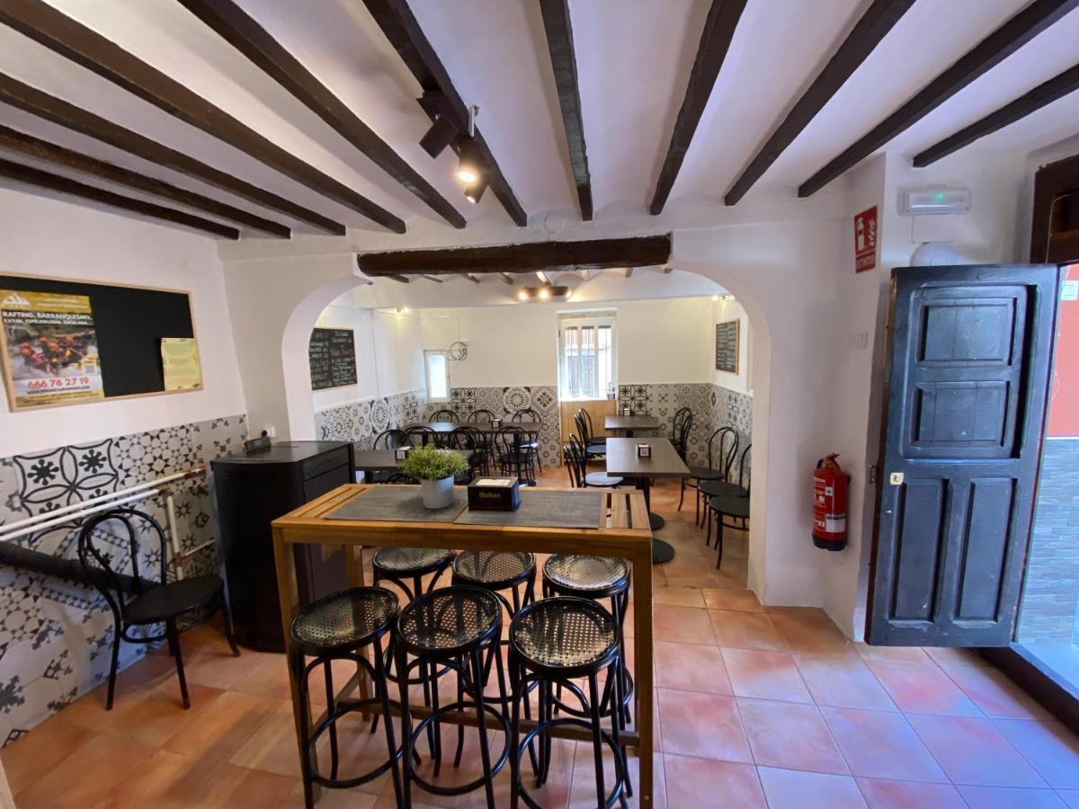 El Albergue Cirat מראה חיצוני תמונה